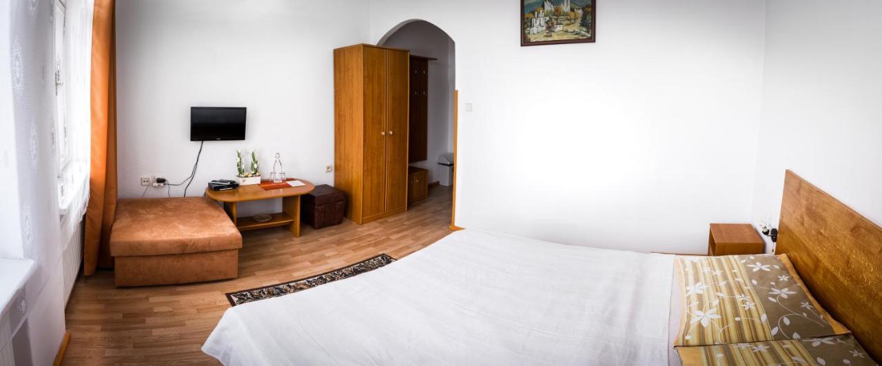 Penzion Marco Polo Vrútky Dış mekan fotoğraf